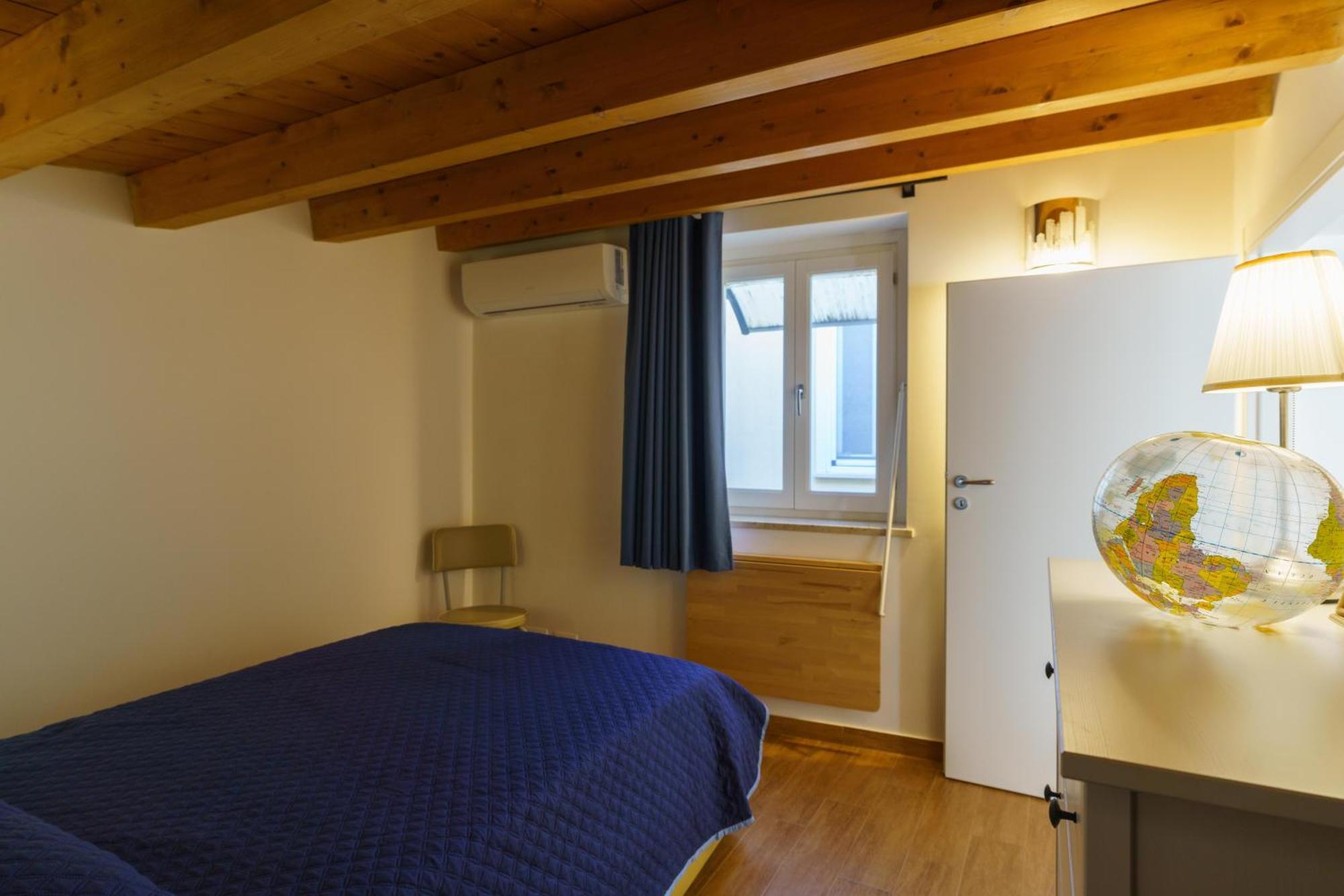 Maquedino Holiday Home & Terrace - Cozy Central Loft Palermo Exterior foto
